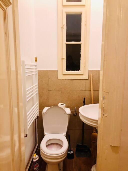 Ultra-Central And Elegant Ap In Opera Square Vic23 تيميشورا المظهر الخارجي الصورة